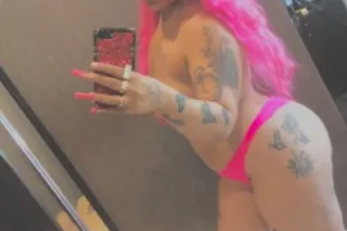 lightskin slimthick 😍 - 22 - Image 2